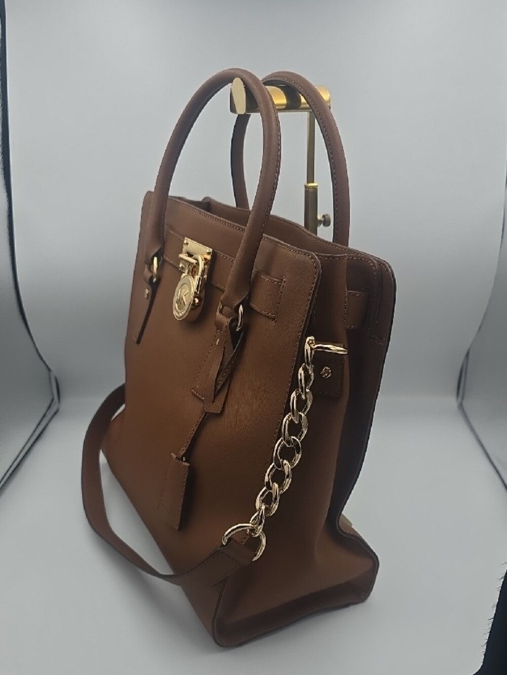 Michael Kors Brown Leather Large Hamilton Satchel W/ Gold Hardware (NWOT)✨️🤎✨️ - Picture 7 of 11